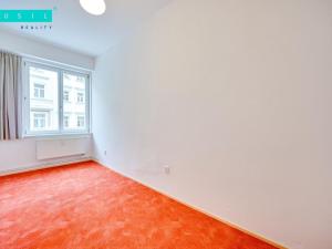 Pronájem bytu 3+1, Olomouc, Dolní náměstí, 100 m2