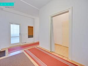 Pronájem bytu 3+1, Olomouc, Dolní náměstí, 100 m2