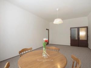 Pronájem bytu 3+kk, Praha - Bubeneč, Lotyšská, 77 m2