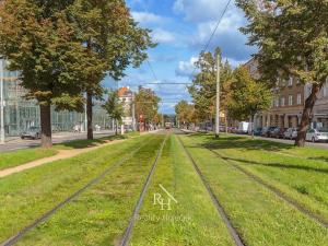Pronájem bytu 3+kk, Praha - Bubeneč, Lotyšská, 77 m2