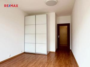 Pronájem bytu 2+kk, Praha - Hostivař, Bratislavská, 45 m2