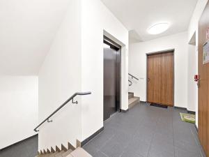 Prodej bytu 2+kk, Praha - Žižkov, Olgy Havlové, 53 m2