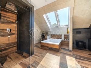 Prodej rodinného domu, Ondřejov, Choceradská, 280 m2