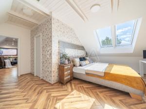 Prodej rodinného domu, Ondřejov, Choceradská, 280 m2