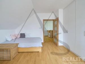 Prodej bytu 5+kk, Tuchoměřice, Na Výsluní, 234 m2