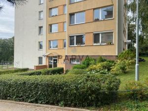 Pronájem bytu 1+kk, Praha - Kobylisy, Šimůnkova, 31 m2
