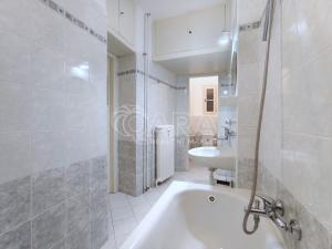 Pronájem bytu 1+1, Praha - Nové Město, Na zbořenci, 38 m2