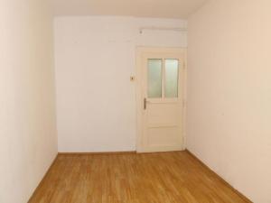 Prodej bytu 2+kk, Praha - Žižkov, Žerotínova, 43 m2