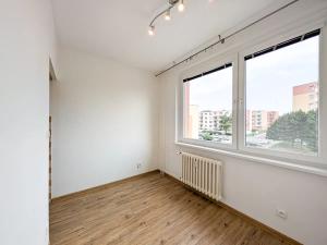 Pronájem bytu 2+1, Moravský Krumlov, Sídliště, 51 m2