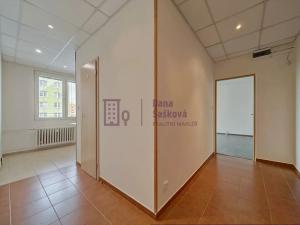 Pronájem bytu 2+1, Jindřichův Hradec, sídliště Vajgar, 59 m2