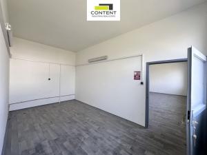 Pronájem skladu, Praha - Třeboradice, Za tratí, 2399 m2