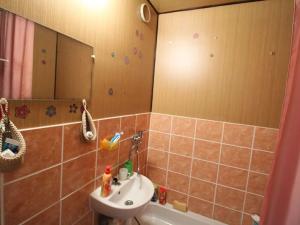 Prodej bytu 2+1, Karlovy Vary, Krymská, 54 m2