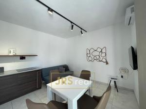 Prodej bytu 1+1, Durrës, Albánie, 56 m2