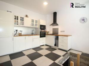 Prodej rodinného domu, Silůvky, Nádražní, 145 m2