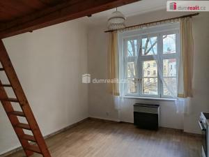 Pronájem bytu 1+kk, Praha - Žižkov, Kubelíkova, 26 m2