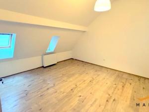 Pronájem bytu 4+kk, Prostějov, nám. Svat. Čecha, 80 m2