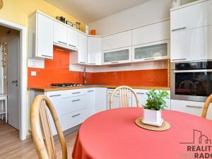 Prodej bytu 4+1, Ostrava - Poruba, náměstí Antonie Bejdové, 85 m2