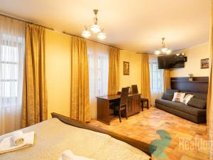 Prodej ubytování, Třeboň - Třeboň I, Rožmberská, 300 m2