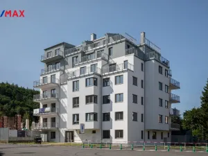 Prodej bytu 2+kk, Karlovy Vary, Šumavská, 87 m2