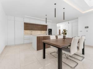 Prodej rodinného domu, Hodějice, 265 m2