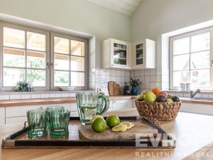 Prodej zemědělské usedlosti, Spálené Poříčí, 210 m2