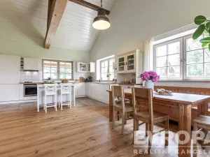 Prodej zemědělské usedlosti, Spálené Poříčí, 210 m2