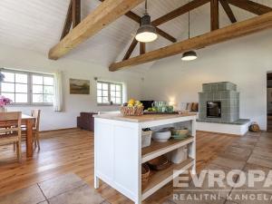 Prodej rodinného domu, Spálené Poříčí, 210 m2