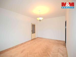 Prodej bytu 3+1, Krnov, Jiráskova, 75 m2
