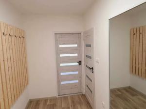 Prodej bytu 2+1, Zlín, Dukelská, 52 m2