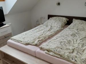 Pronájem bytu 3+1, Tvarožná, 85 m2