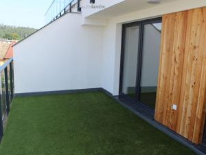 Pronájem bytu 2+kk, Hluboká nad Vltavou, Potoční, 61 m2