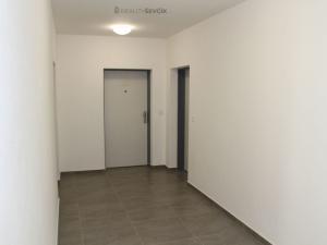 Pronájem bytu 2+kk, Hluboká nad Vltavou, Potoční, 61 m2