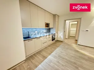 Pronájem bytu 3+kk, Zlín, Nad Stráněmi, 83 m2