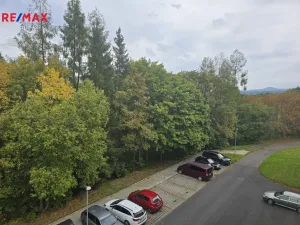 Pronájem bytu 1+1, Karlovy Vary - Drahovice, Maďarská, 46 m2