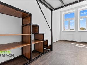 Pronájem bytu 2+1, Náchod, Riegrova, 67 m2