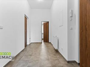 Pronájem bytu 2+1, Náchod, Riegrova, 67 m2