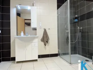 Prodej rodinného domu, Hruška, 180 m2