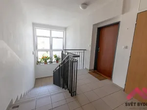 Pronájem bytu 3+kk, Praha - Dolní Měcholupy, V osikách, 74 m2