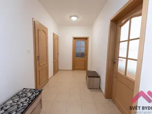 Pronájem bytu 3+kk, Praha - Dolní Měcholupy, V osikách, 74 m2
