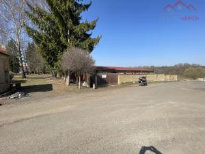 Pronájem činžovního domu, Lubenec, Karlovarská, 2935 m2