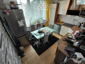 Prodej bytu 2+1, Cheb, Šeříková, 64 m2