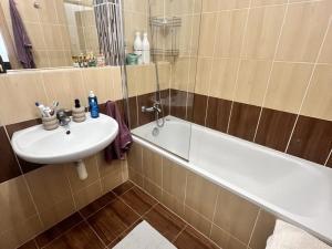 Prodej bytu 3+kk, Jesenice, V Roháči I., 65 m2