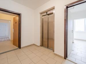 Pronájem bytu 3+1, Praha - Háje, Matúškova, 67 m2