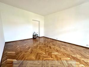 Pronájem bytu 2+kk, Praha - Žižkov, V okruží, 78 m2