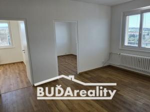 Pronájem bytu 3+1, Zlín - Malenovice, třída Svobody, 62 m2