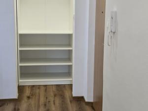 Pronájem bytu 3+1, Zlín - Malenovice, třída Svobody, 62 m2