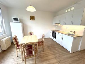 Pronájem bytu 1+1, Český Krumlov - Nádražní Předměstí, Za Nádražím, 36 m2