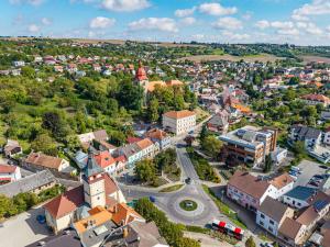 Prodej rodinného domu, Dobrovice, 9. května, 100 m2