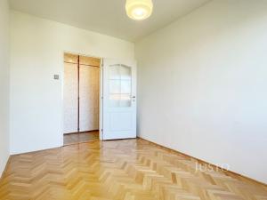 Pronájem bytu 3+1, Praha, Slunečnicová, 77 m2
