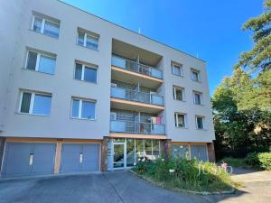 Pronájem bytu 3+1, Praha, Slunečnicová, 77 m2